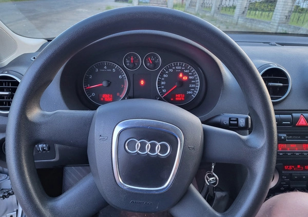 Audi A3 cena 17900 przebieg: 155000, rok produkcji 2005 z Gogolin małe 379